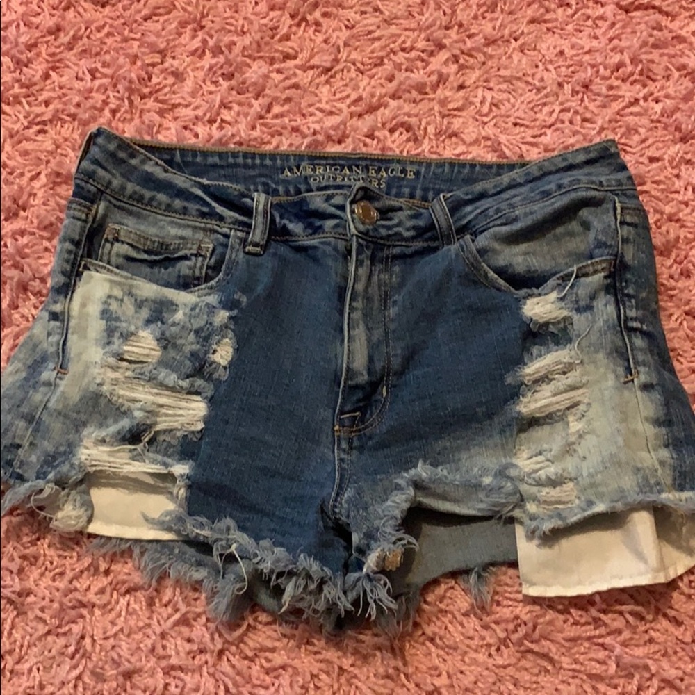 American Eagle Distressed Short